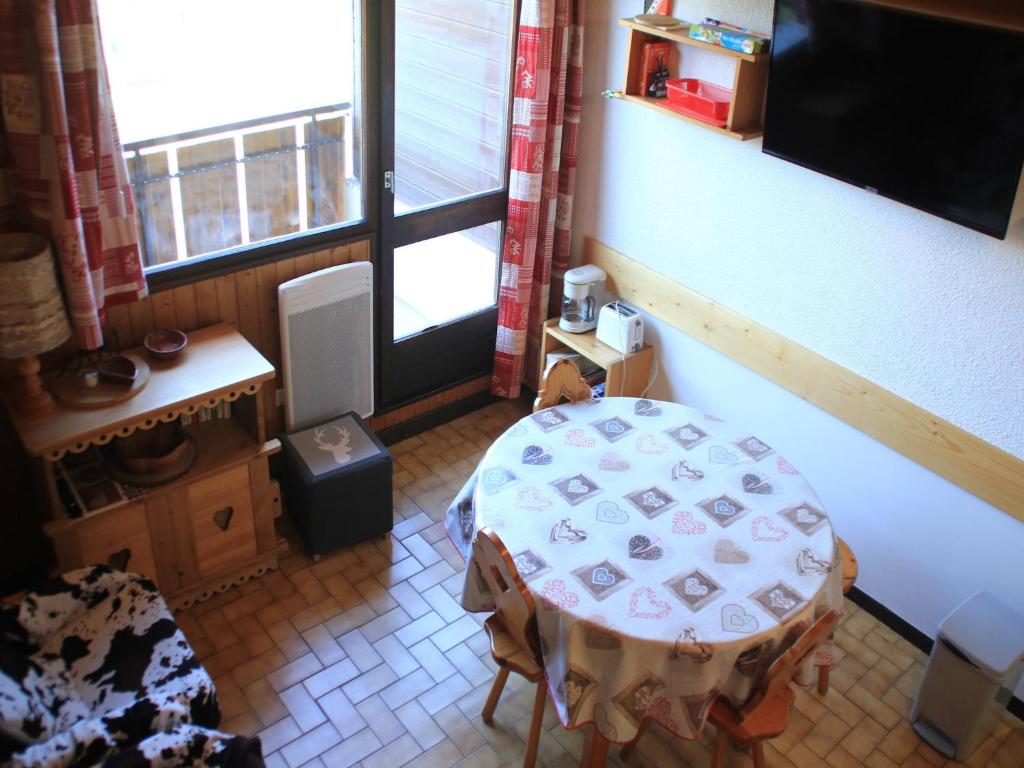 Apartment in Chatel near Chairlift - 2