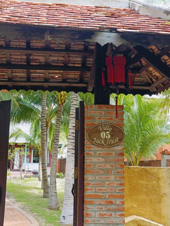 Surrounding environment