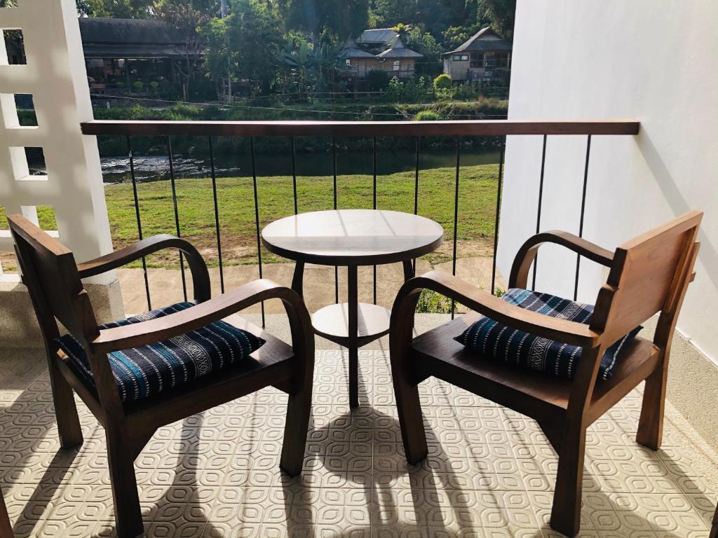 ระเบียง/ชานเรือน