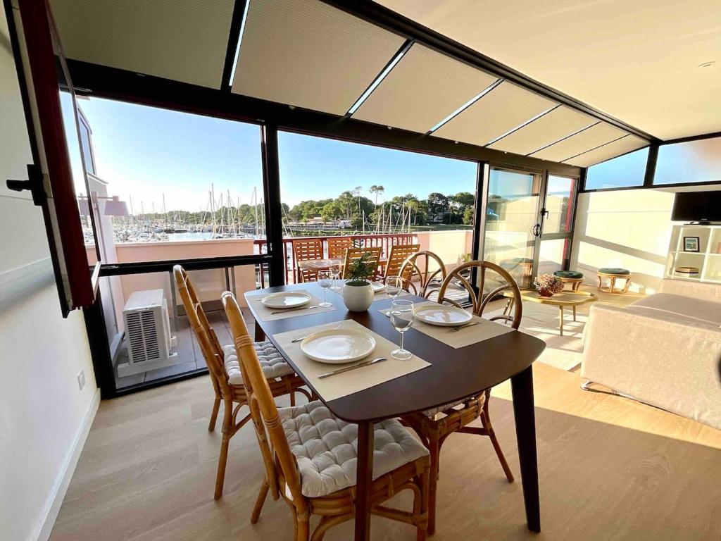 Le Grand Pavois - Terrasse d'exception face aux bateaux - 2