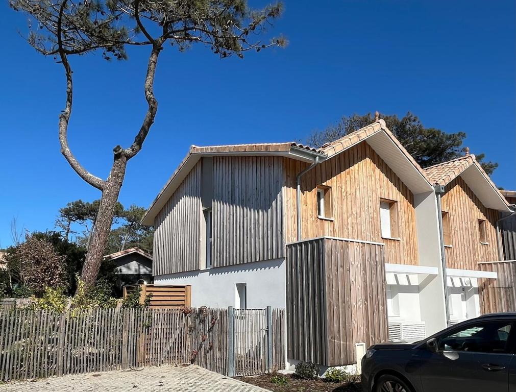 Villa neuve 300 m plage sud 3 chambres - 2