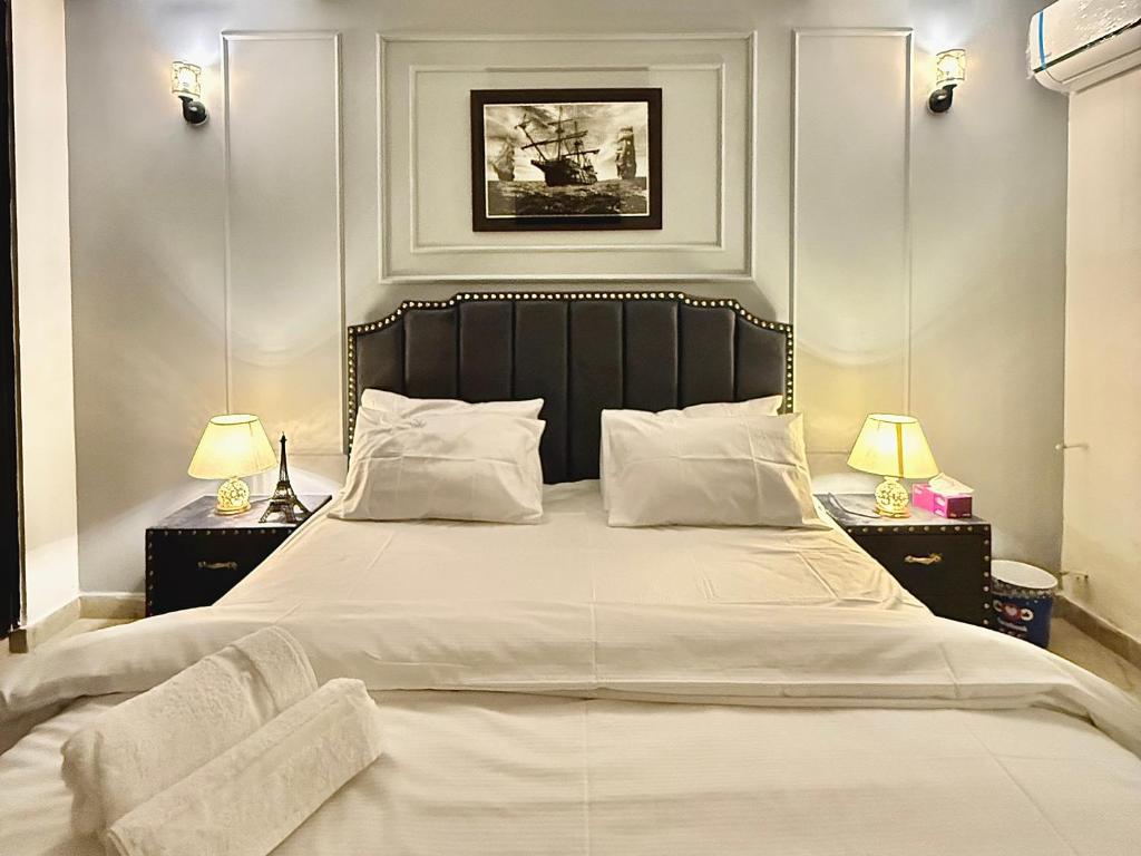 Apartment in Lahore, Lahore