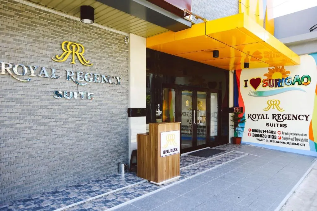 Surigao Royal Regency Suites, hotel v destinaci Surigao