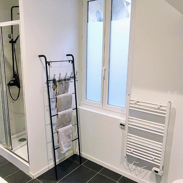Casa Luna - Une Maison à la Situation Exceptionnelle Offrant Sérénité et Confort en Plein Cœur de Bourges - 5