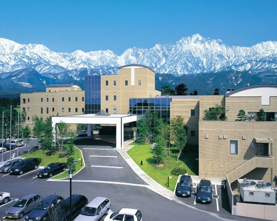 Tsurugi Koizuki, hotel in Kamiichi