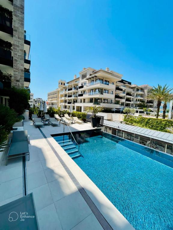 2 bedrooms Elena residence - 3