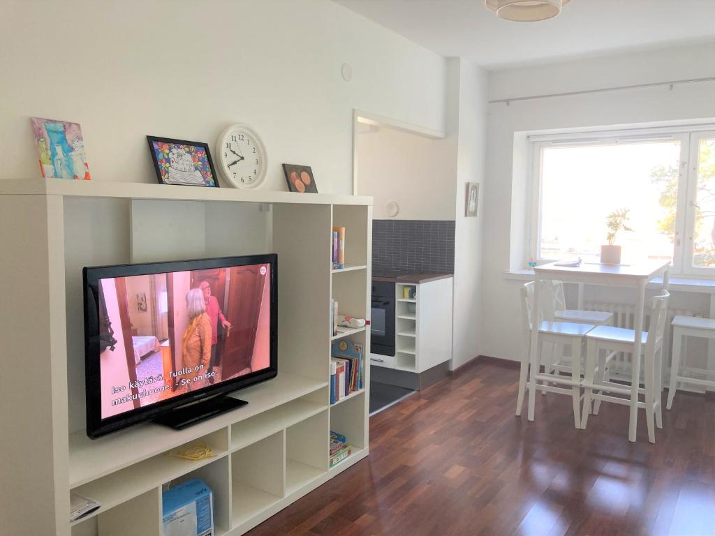 Cozy Apartment with Stunning Natural Views, Helsinky