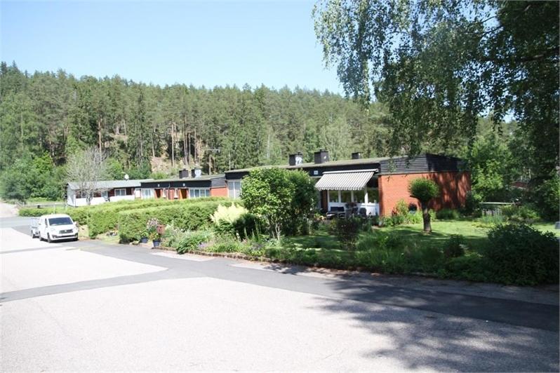 Astrid40, Bruzaholm