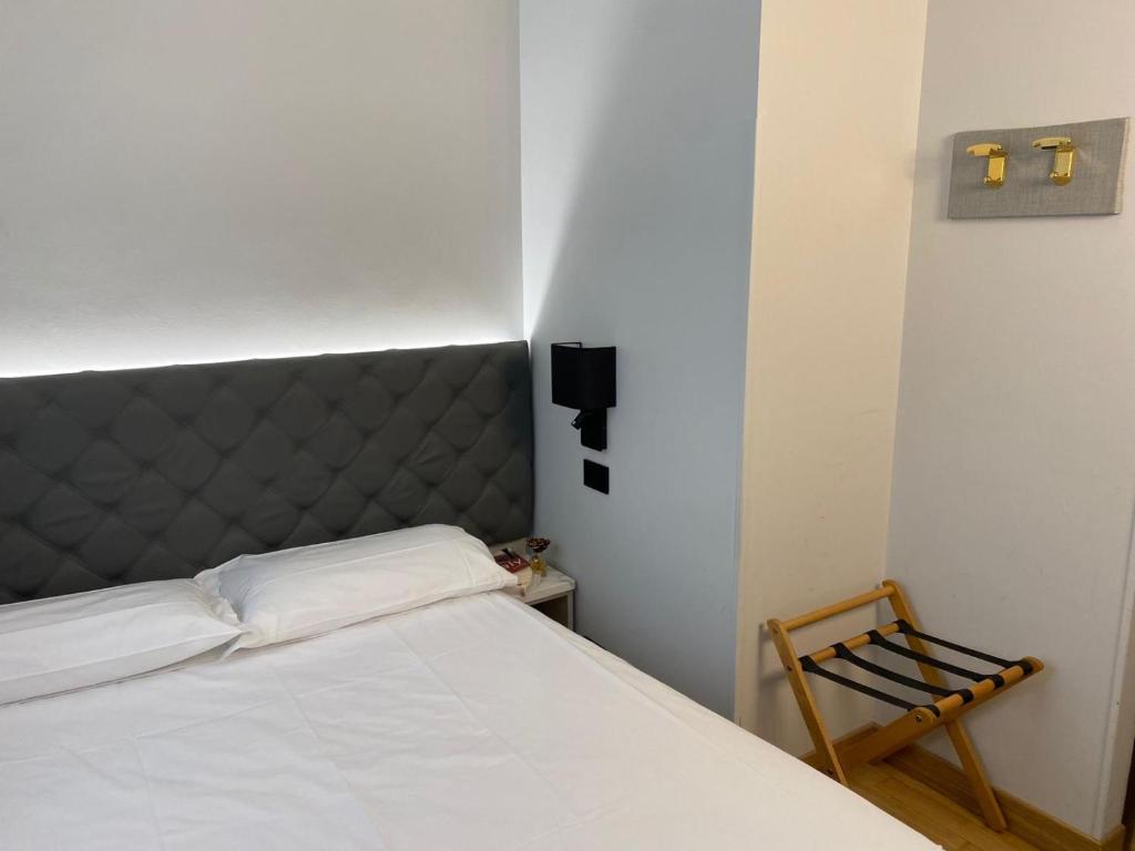 Park Hotel Villa Giustinian — Hotel rooms in Mirano, Veneto