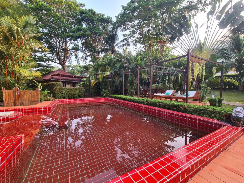 Swimming pool, Harley Moon Hideaway in Koh Chang