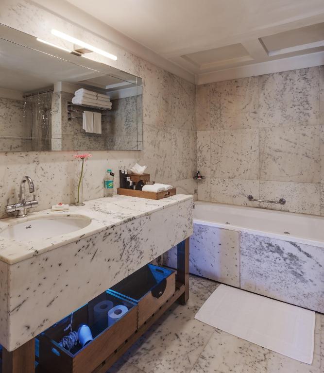 バスルーム（客室）