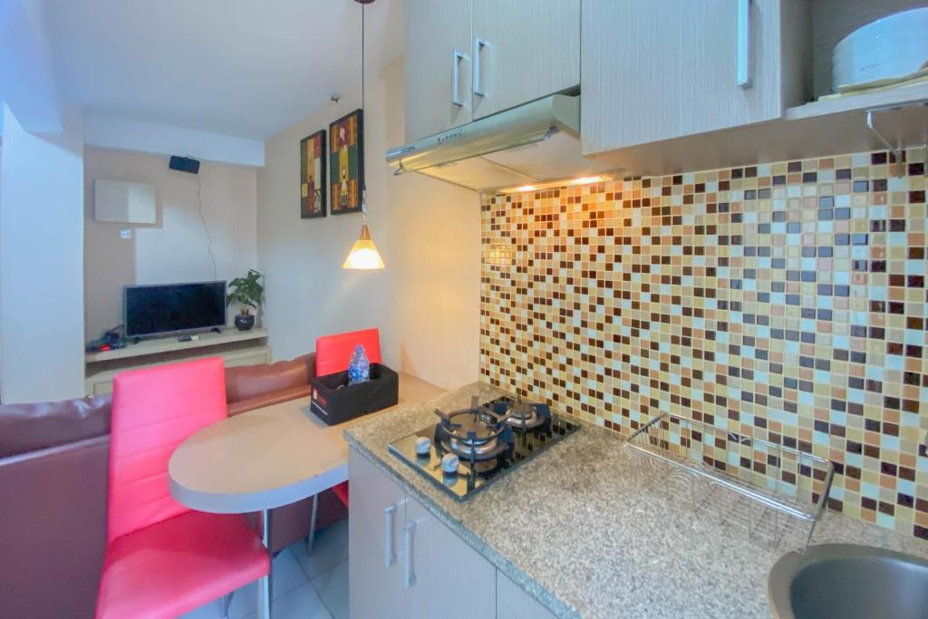 The London Living Apartment at Kebagusan City