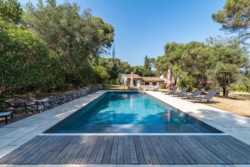 Villa La Campanette, clim, piscine, jardin, parking, wifi - 2