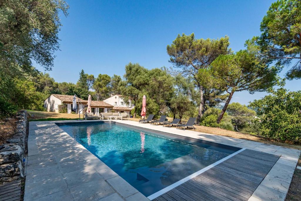 Villa La Campanette, clim, piscine, jardin, parking, wifi - 3