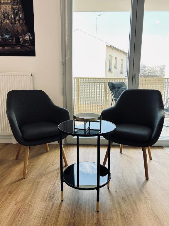 Bleuets studio cosy neuf terrasse proche centre - 1