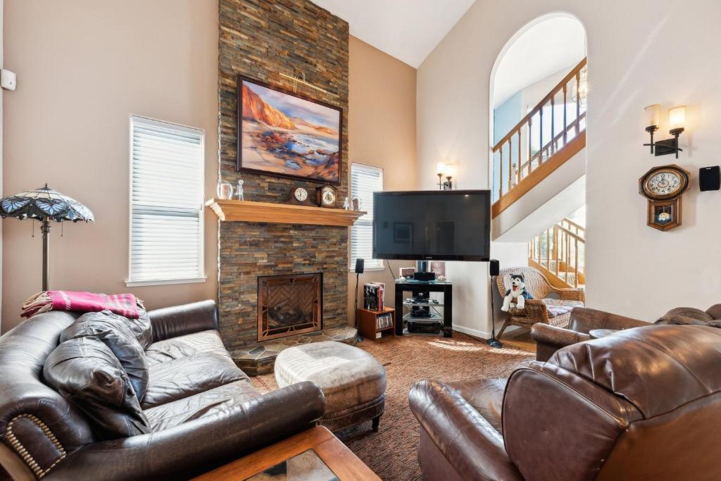 Coastal Getaway home, El Granada