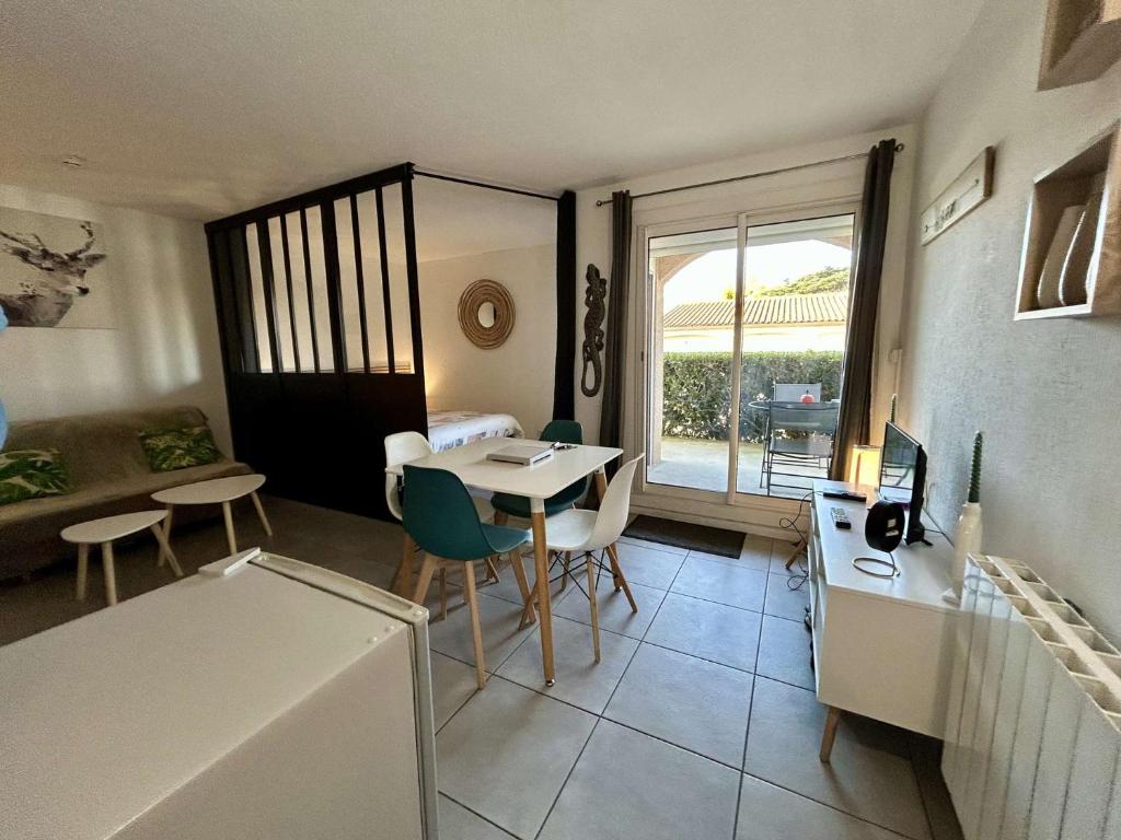studio cosy au rez-de-chaussée d'une résidence calme SAINT CYPRIEN SC245-004 - 4
