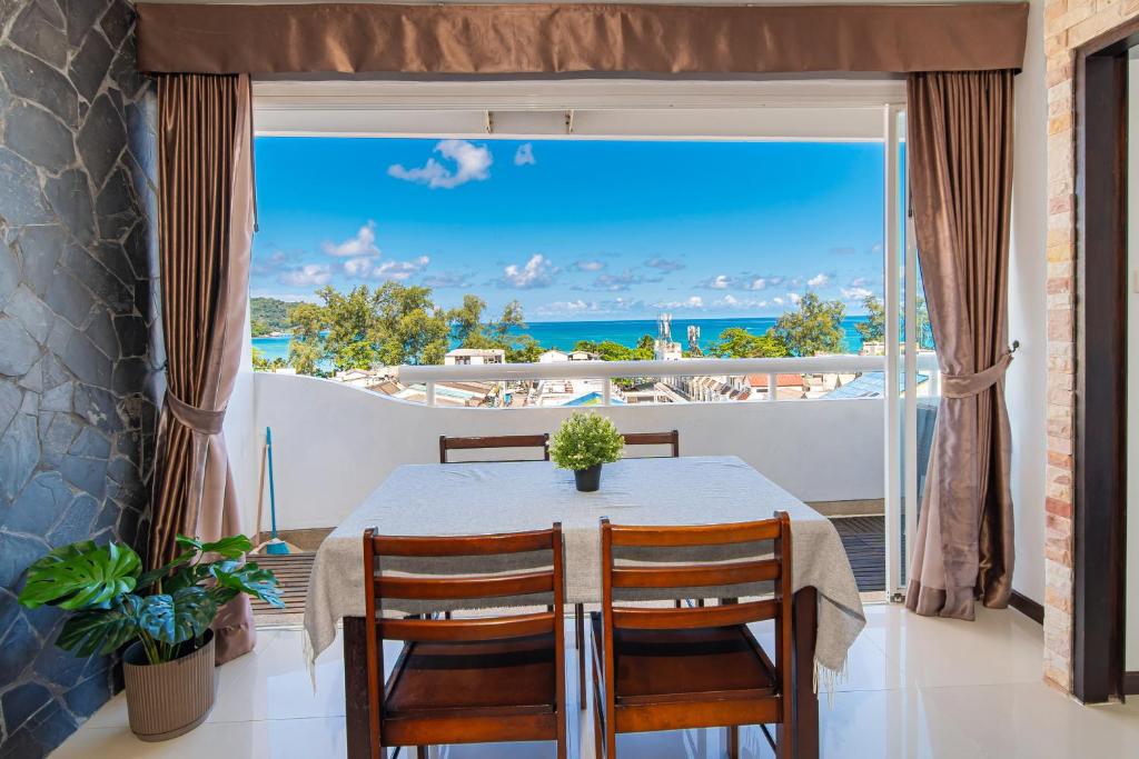 PatongTower步行直达海滩高速wifi605S, Pláž Patong