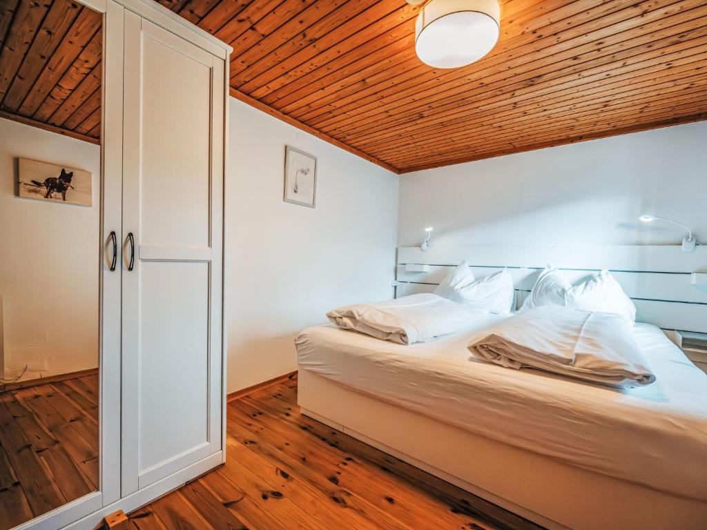 Apartment Ebenberghof mit Terrasse by Interhome - 4