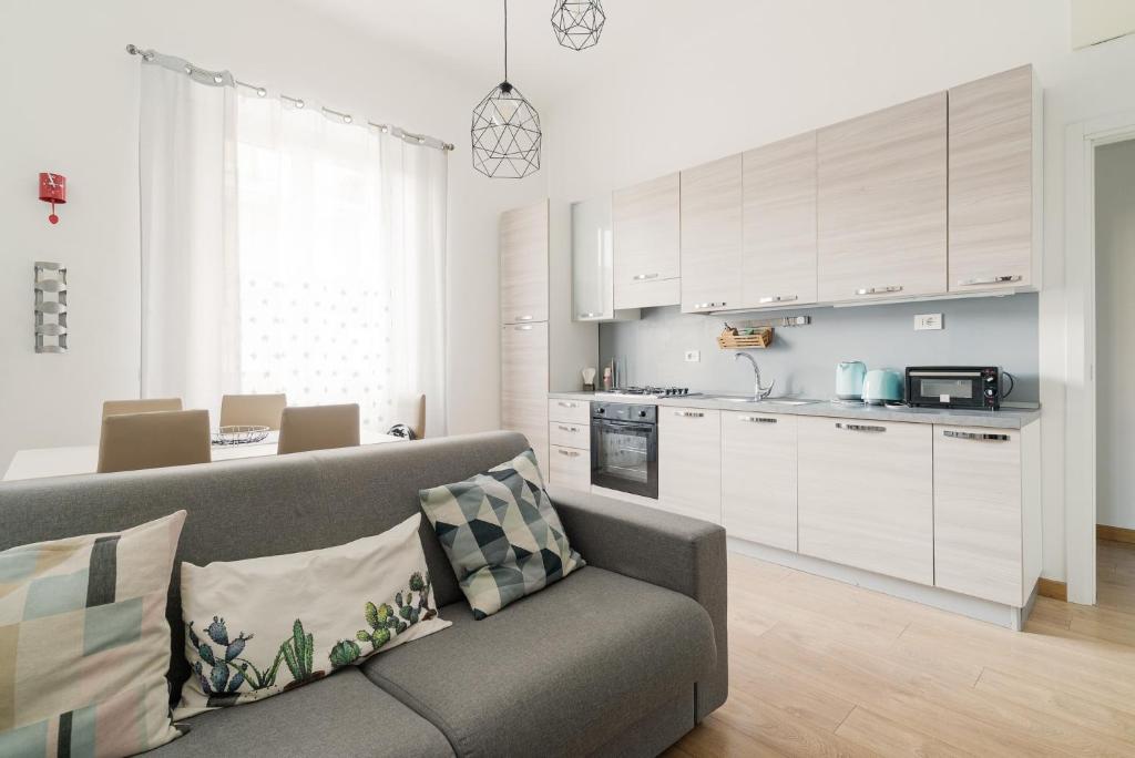 GuestHost - Modern & Cozy Apartment in Milan x4 - 3