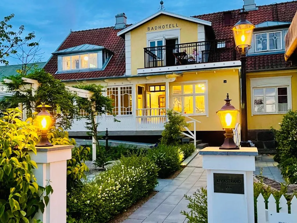 Kivikstrand Badhotell，位于奇维克的酒店