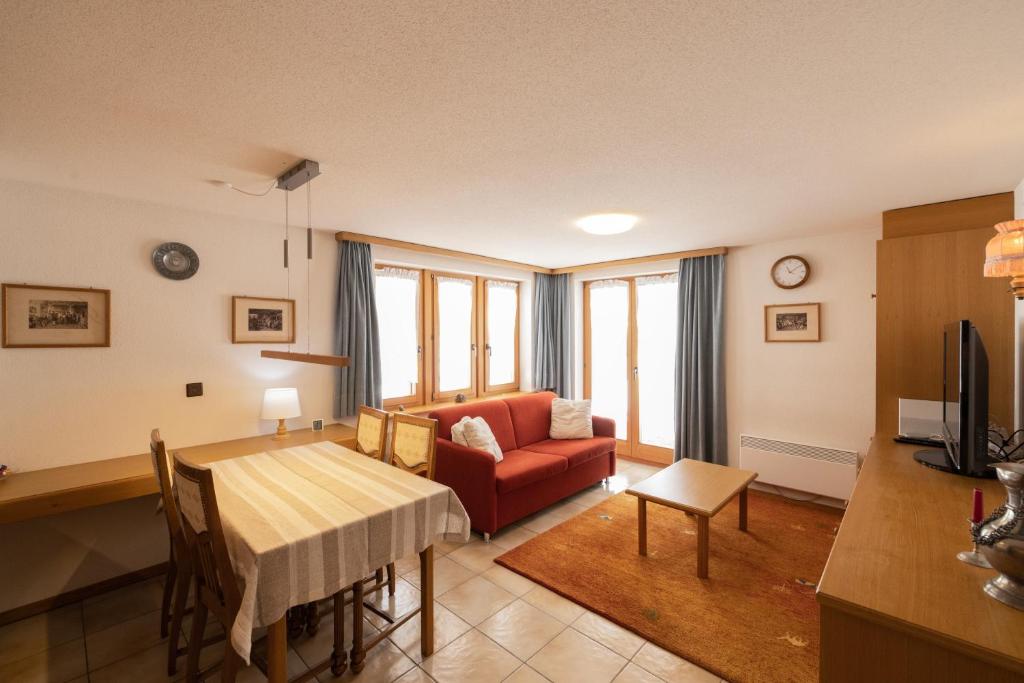 Quiet corner with charm in Obergesteln - 3