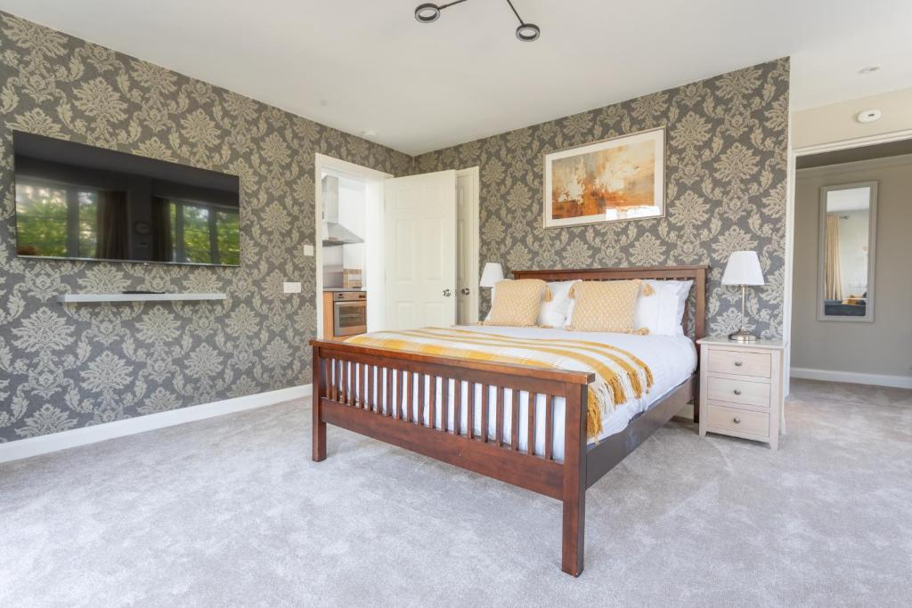 Robins Perch, Bramhall, Bramhall