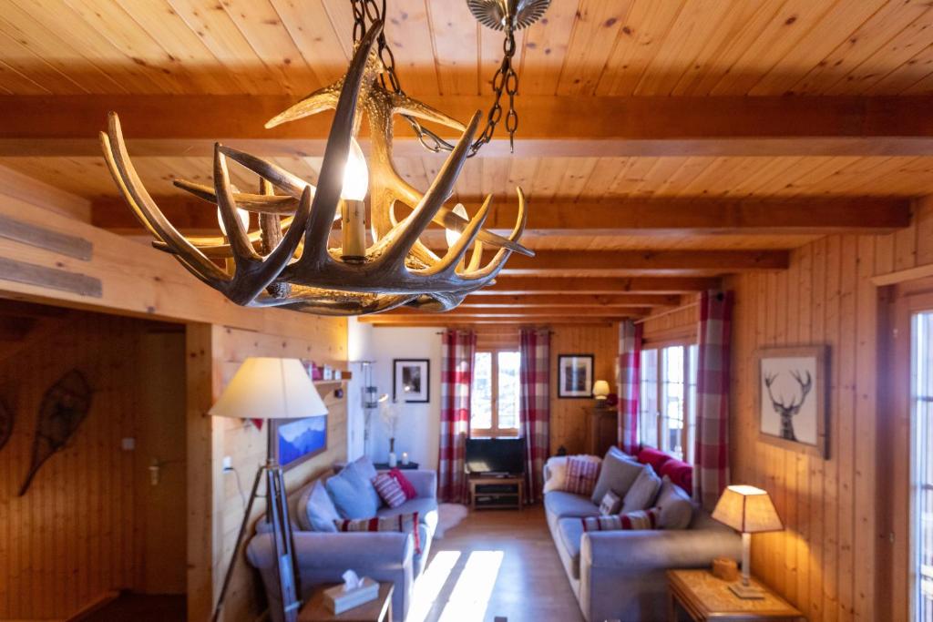 The Stag's Chalet by Gryon Luxury - 3