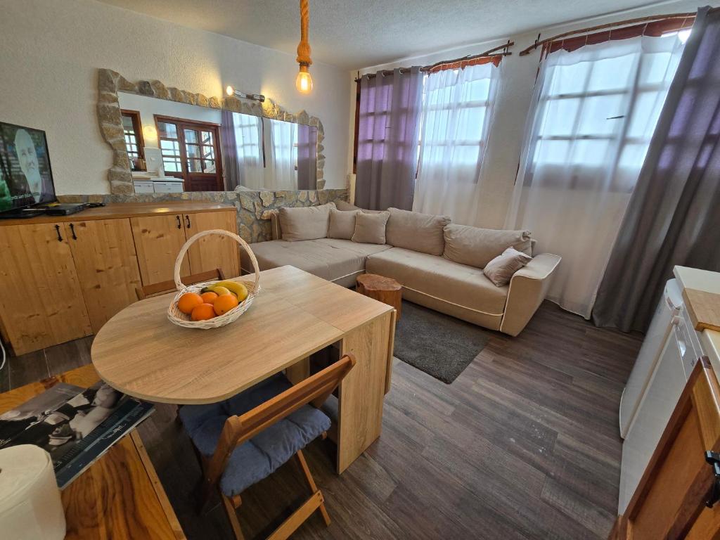 Jasmine Apartment - 2