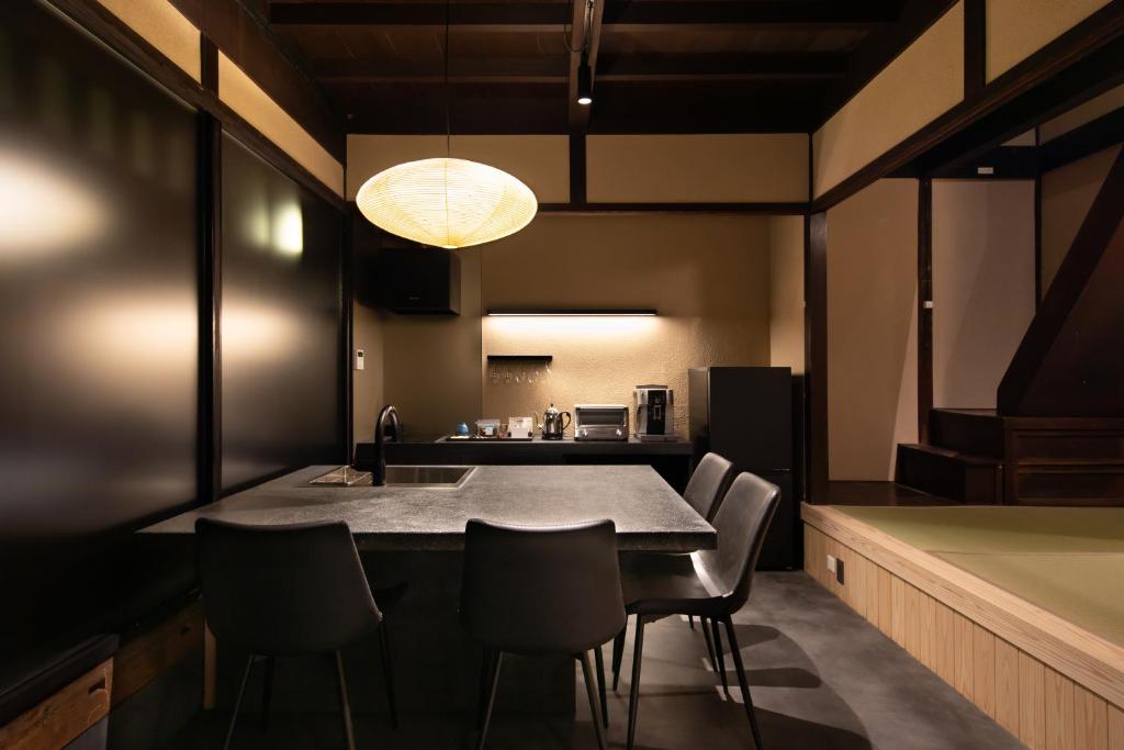 町家旅館 航 HOTEL watari, Onomiči