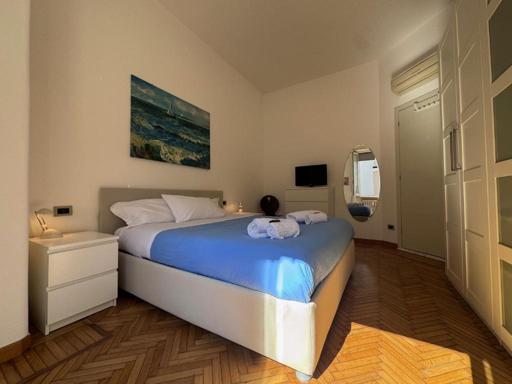 Bright Apartment with balcony in Corso XXII Marzo - 4