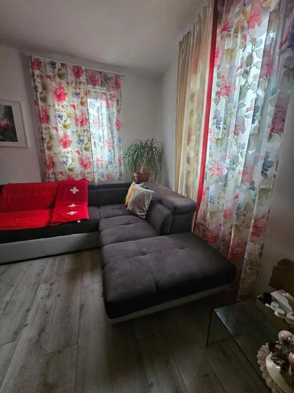 Casa in Altomalcantone, hotel in Mugena