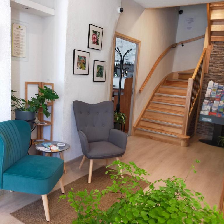 Hotel Les Alpes - 2