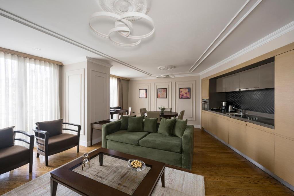 コンチネンタル ホテル ペラ (Continental Hotel Pera) 館内設備