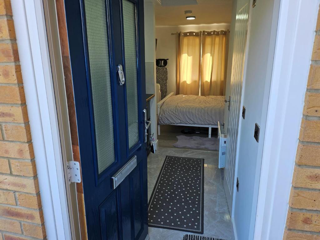 Muhazee Lodge, Orton Waterville