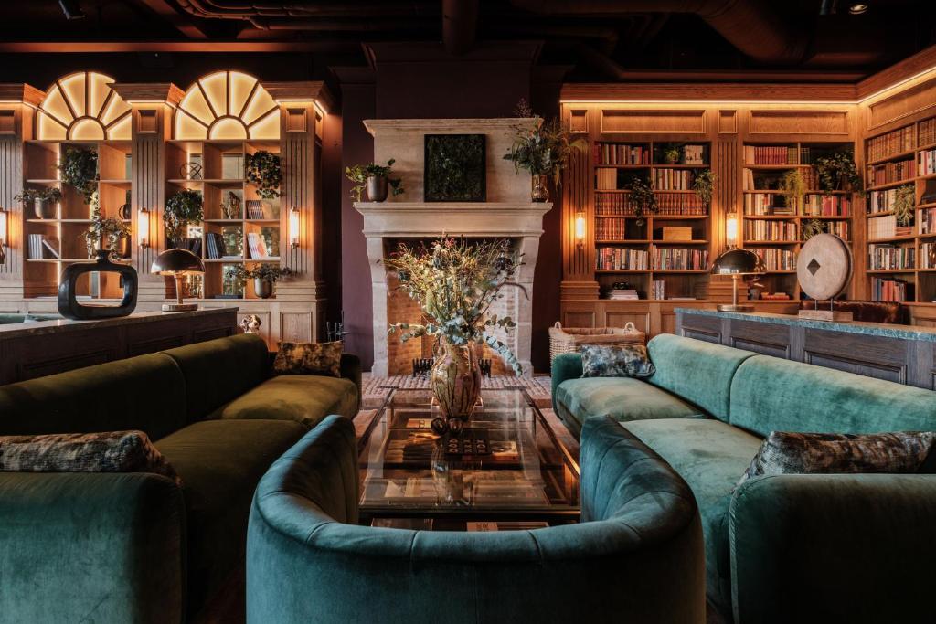 Bar/lounge
