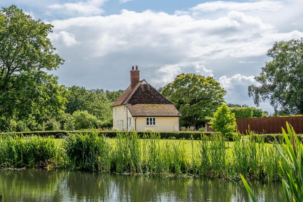 Rural perfection in Constable Country - Beachams Cottage, Colchester