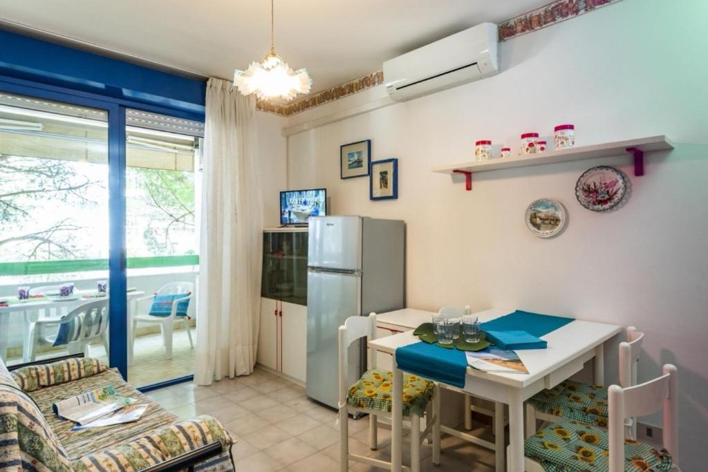 Ideal getaway apartment for groups in Bibione - 3