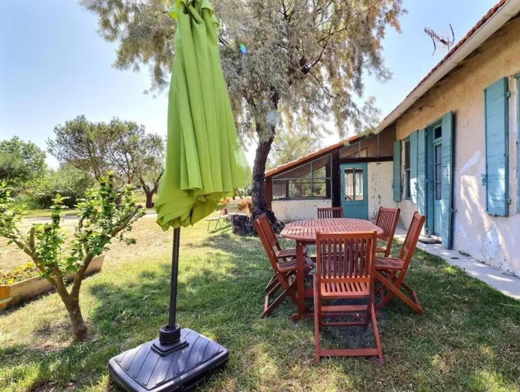 Charmante maison en Camargue avec piscine partagée - 3