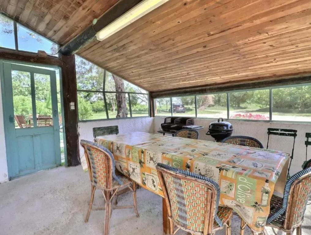 Charmante maison en Camargue avec piscine partagée - 5