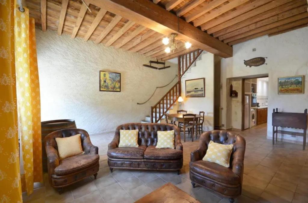 Charmante maison en Camargue avec piscine partagée - 5