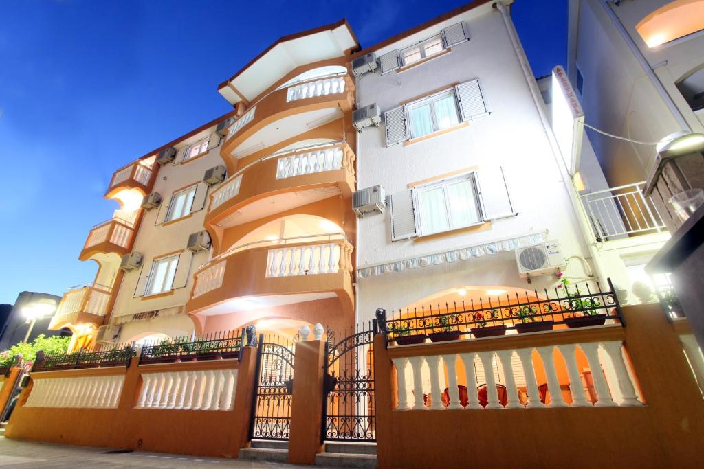 Apartments Memidz - 2