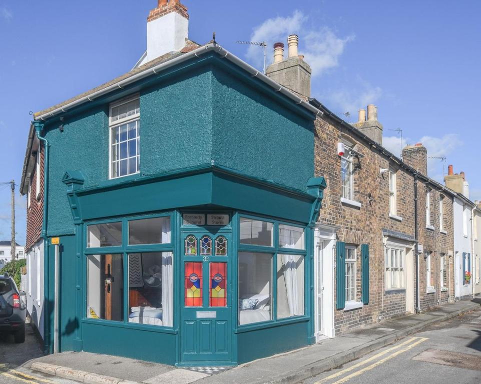 Seaclusion by Keepers Cottages, Walmer