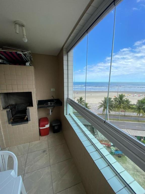 Vista Mar, 1 Dorm, Sacada Gourmet com churrasqueira, wi fi ,garagem, 6 hospedes, enfrente ao Mar, Praia Grande