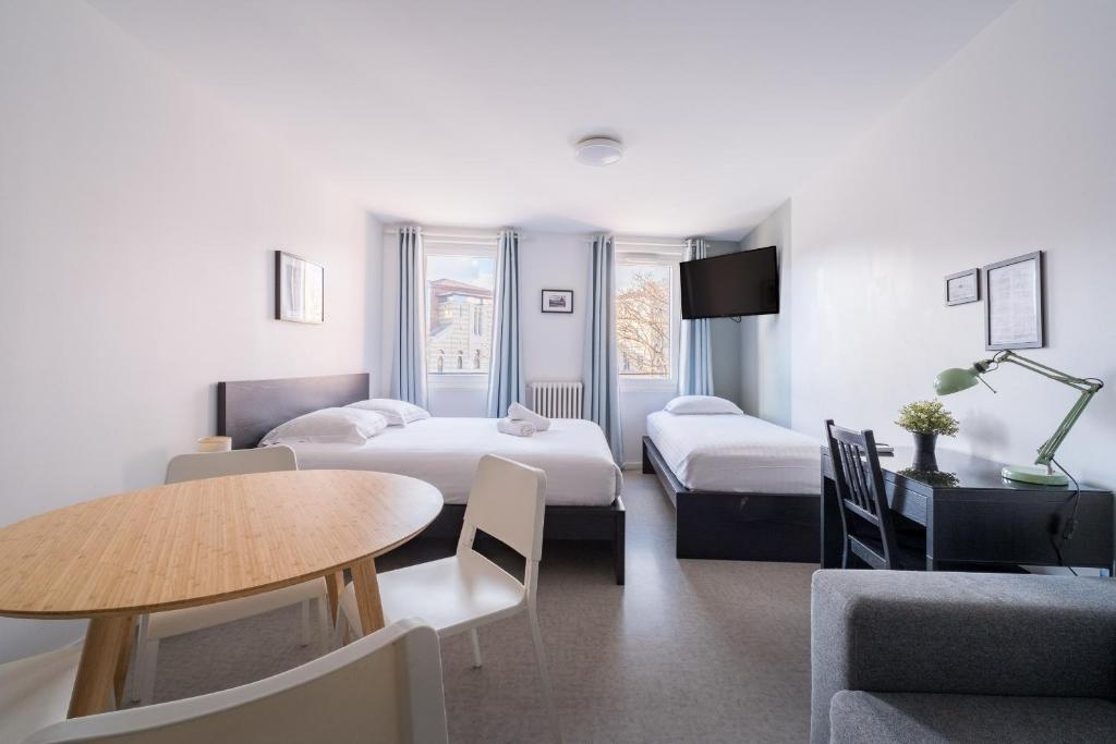 Blue Light - Jolie Logement sur les Ramblas, Toulouse