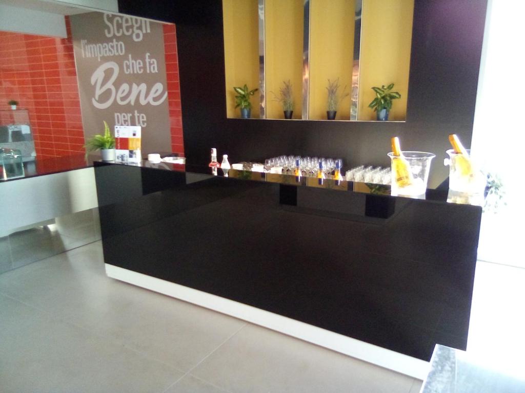 Check-in/out [private]