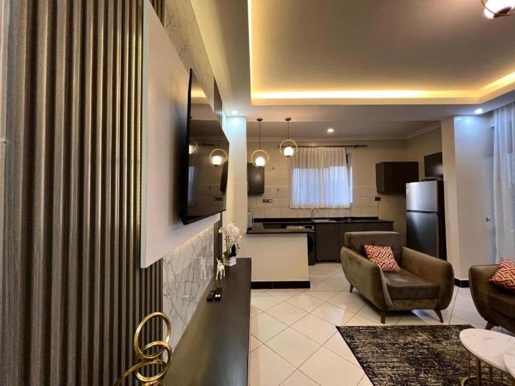 RICHARD & POLO SWEET HOMEs, Kampala