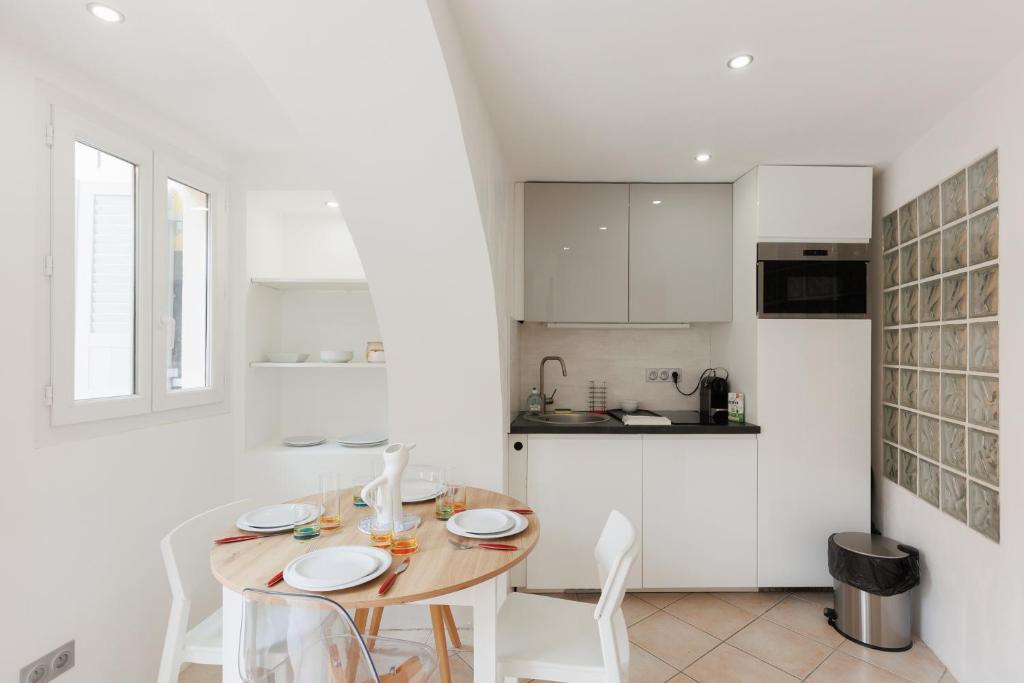 Upstays Port Terrace 35m Apartment - 2