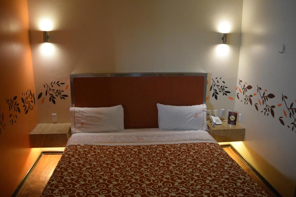 Hotel Tacuba - 3
