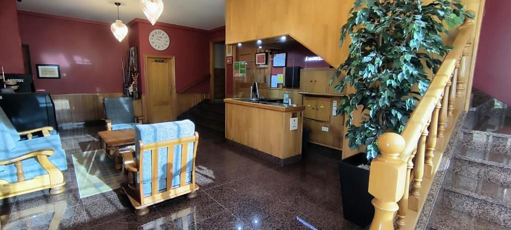 フロント・ロビー